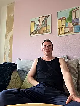 Schnubby1 online show from 03-09-26, 02:54