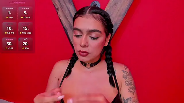 Foxy Assh  online show from 05-20-26, 04:40