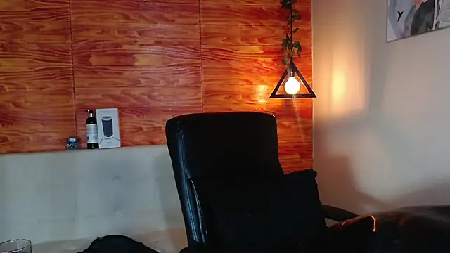 Bastiaan 28 online show from 02-08-25, 06:22