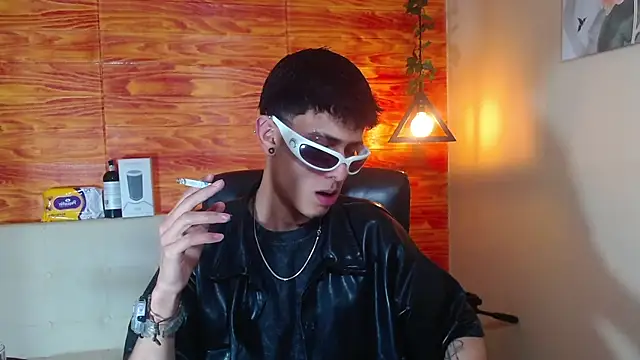 Bastiaan 28 online show from 02-13-25, 03:07