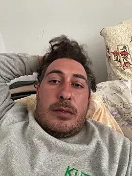 Snapshot of sikergecer3435 chatting on 02-27-26, 01:44 sikergecer3435 online show from 02-27-26, 01:44