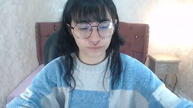 charlottemoonxz online show from 02-02-25, 01:52