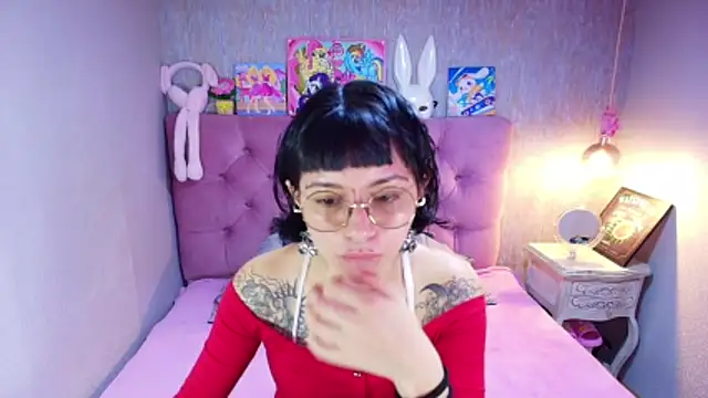 charlottemoonxz online show from 03-05-26, 06:59