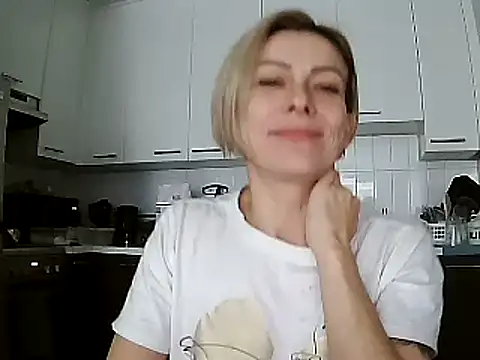 anechka1 online show from 12-04-24, 04:16