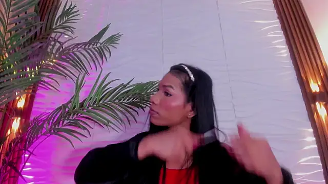 Snapshot of kimberly_Gonzalez1 chatting on 09-19-25, 03:30 kimberly Gonzalez1 online show from 09-19-25, 03:30