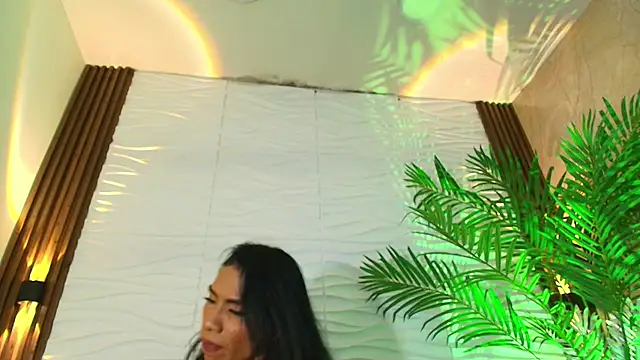 Snapshot of kimberly_Gonzalez1 chatting on 11-12-25, 08:52 kimberly Gonzalez1 online show from 11-12-25, 08:52