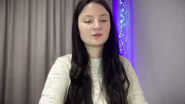 Snapshot of LocaAlis chatting on 01-25-25, 11:22 LocaAlis online show from 01-25-25, 11:22