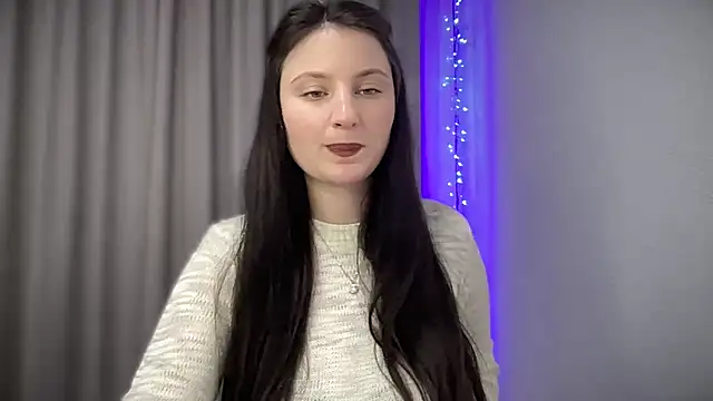 Snapshot of LocaAlis chatting on 03-18-25, 12:27 LocaAlis online show from 03-18-25, 12:27