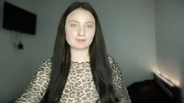 Snapshot of LocaAlis chatting on 11-04-25, 04:06 LocaAlis online show from 11-04-25, 04:06