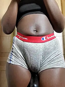 julietunderwoood online show from 12-20-25, 03:57