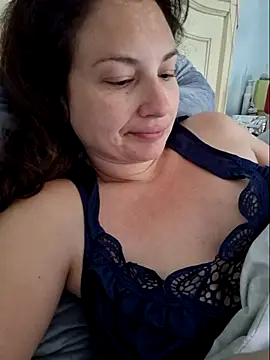 MilfyMrsRobinson online show from 03-11-25, 01:01