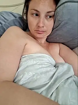 MilfyMrsRobinson online show from 03-14-25, 02:30