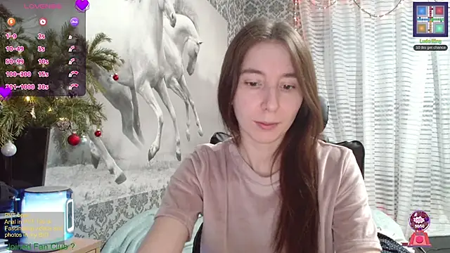 Snapshot of Wowpornoo chatting on 12-07-24, 10:45 Wowpornoo online show from 12-07-24, 10:45