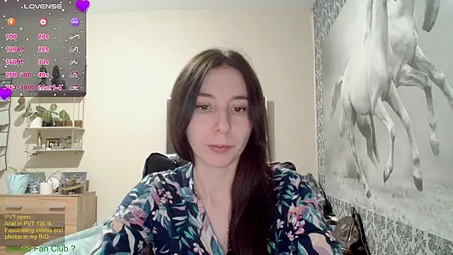 Snapshot of Wowpornoo chatting on 01-30-25, 12:06 Wowpornoo online show from 01-30-25, 12:06