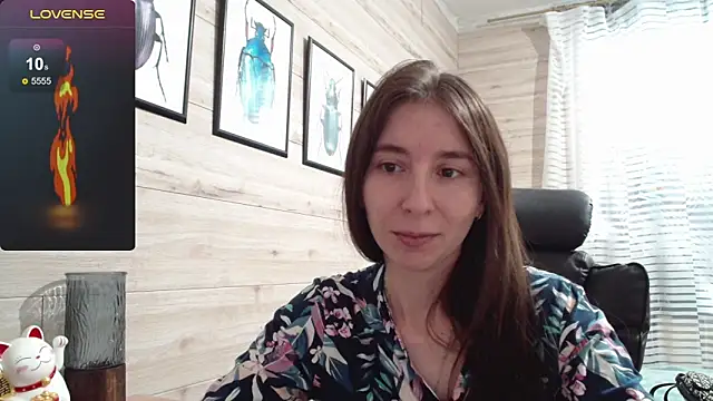 Snapshot of Wowpornoo chatting on 09-21-25, 07:54 Wowpornoo online show from 09-21-25, 07:54