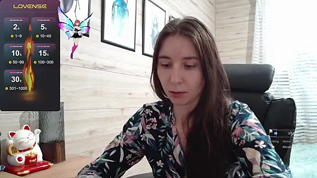 Snapshot of Wowpornoo chatting on 10-07-25, 09:17 Wowpornoo online show from 10-07-25, 09:17