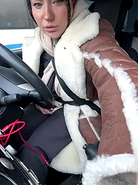 MooonReal online show from 11-21-25, 05:28