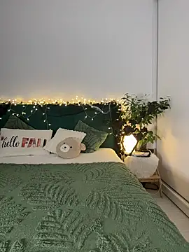 KimArts online show from 10-09-25, 04:38