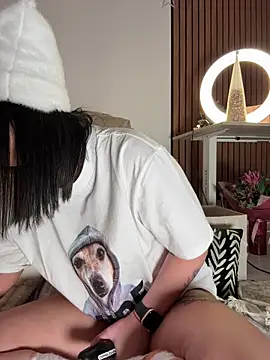 KimArts online show from 03-17-26, 06:33