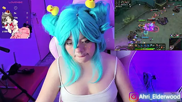 Snapshot of Ahri_Elderwood chatting on 12-09-24, 08:00 Ahri Elderwood online show from 12-09-24, 08:00