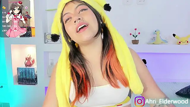 Snapshot of Ahri_Elderwood chatting on 12-20-24, 05:36 Ahri Elderwood online show from 12-20-24, 05:36