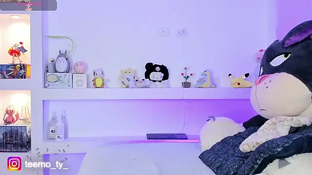 Snapshot of Ahri_Elderwood chatting on 02-13-25, 04:43 Ahri Elderwood online show from 02-13-25, 04:43