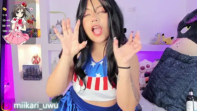 Snapshot of Ahri_Elderwood chatting on 02-21-25, 11:01 Ahri Elderwood online show from 02-21-25, 11:01