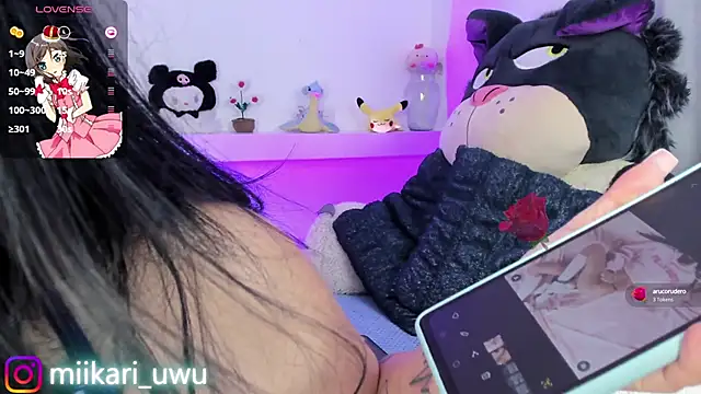 Snapshot of Ahri_Elderwood chatting on 02-28-25, 07:48 Ahri Elderwood online show from 02-28-25, 07:48