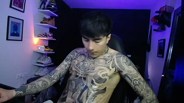 Snapshot of jung_dragon chatting on 10-17-25, 02:26 jung dragon online show from 10-17-25, 02:26