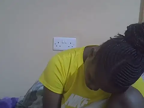 HOT-JAZMINE online show from 12-18-25, 02:45