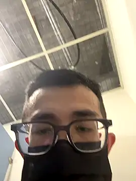 Snapshot of Stevenjt chatting on 10-02-25, 03:30 Stevenjt online show from 10-02-25, 03:30