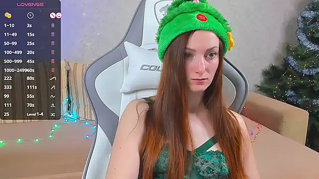 Snapshot of FlamyGold chatting on 12-26-24, 11:35 FlamyGold online show from 12-26-24, 11:35