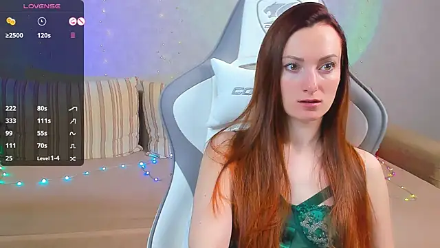 Snapshot of FlamyGold chatting on 01-29-25, 12:43 FlamyGold online show from 01-29-25, 12:43