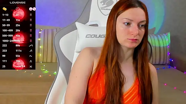 Snapshot of FlamyGold chatting on 10-30-25, 11:22 FlamyGold online show from 10-30-25, 11:22