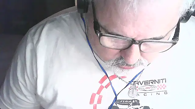 Snapshot of cashot58 chatting on 05-17-26, 12:45 cashot58 online show from 05-17-26, 12:45