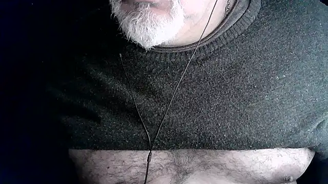 Snapshot of cashot58 chatting on 06-09-26, 11:11 cashot58 online show from 06-09-26, 11:11