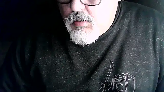 Snapshot of cashot58 chatting on 06-24-26, 10:58 cashot58 online show from 06-24-26, 10:58