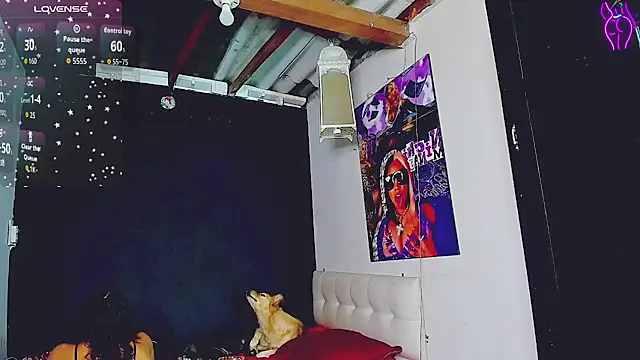 Snapshot of Bigcatalove chatting on 10-19-25, 12:50 Bigcatalove online show from 10-19-25, 12:50