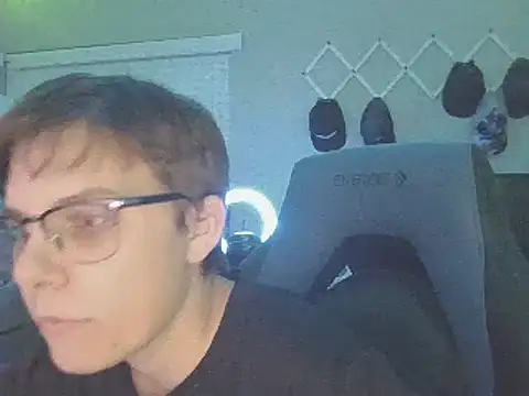 KaliSnow199623 online show from 12-05-24, 01:36