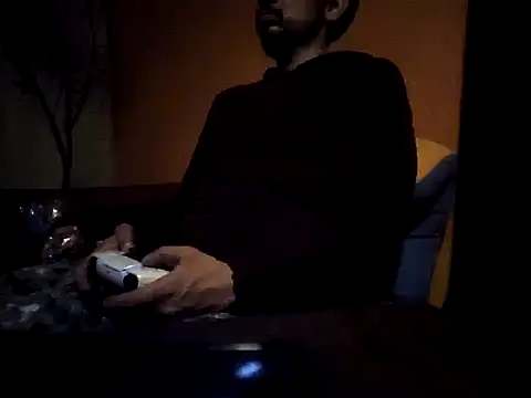 Angel Coronel online show from 01-18-25, 03:42