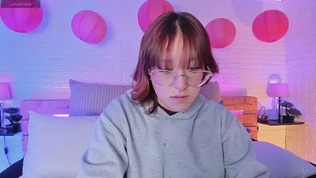 sofi bakerr online show from 03-10-25, 11:32