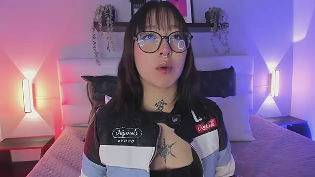 sofi bakerr online show from 04-16-26, 11:33