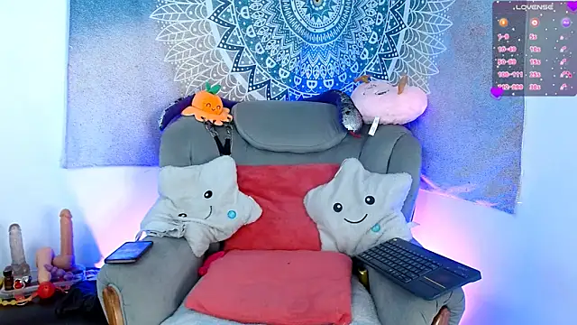 Snapshot of tevenwhiite chatting on 03-12-25, 03:13 tevenwhiite online show from 03-12-25, 03:13