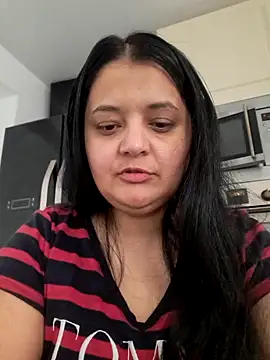 sarahhh1987 online show from 02-02-26, 07:29