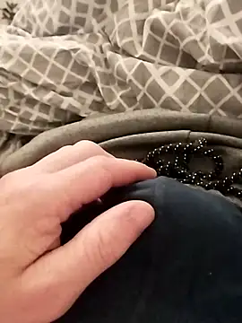 Snapshot of Singlepennis chatting on 03-22-25, 09:53 Singlepennis online show from 03-22-25, 09:53