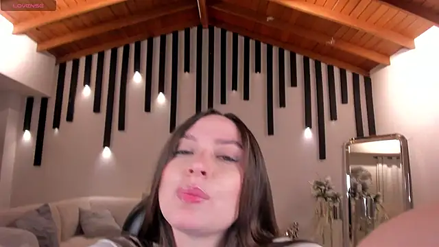 AliceHarper  online show from 02-08-25, 03:30