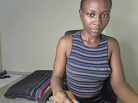 Snapshot of ebonyy_duchess chatting on 01-20-25, 06:21 ebonyy duchess online show from 01-20-25, 06:21