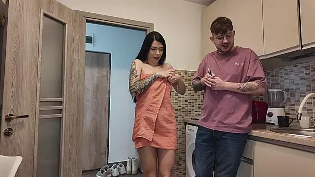 Snapshot of ValeriaGrey chatting on 03-05-25, 12:11 ValeriaGrey online show from 03-05-25, 12:11