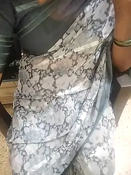 Snapshot of sexyrapa chatting on 10-20-25, 04:02 sexyrapa online show from 10-20-25, 04:02