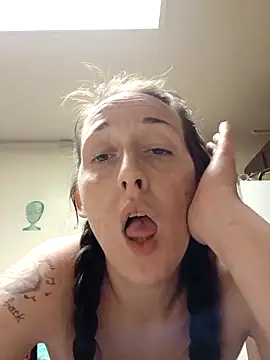Snapshot of PhatAss_Kummmilla chatting on 04-28-26, 11:04 PhatAss Kummmilla online show from 04-28-26, 11:04